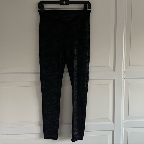 Spanx metallic camo print high waisted leggings black 20234 - Picture 7 of 16